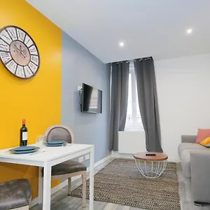 Les Poissons, T2 Hypercentre Chic Et Cosy, Wifi Par Sovalfi Saint-Etienne (Loire)